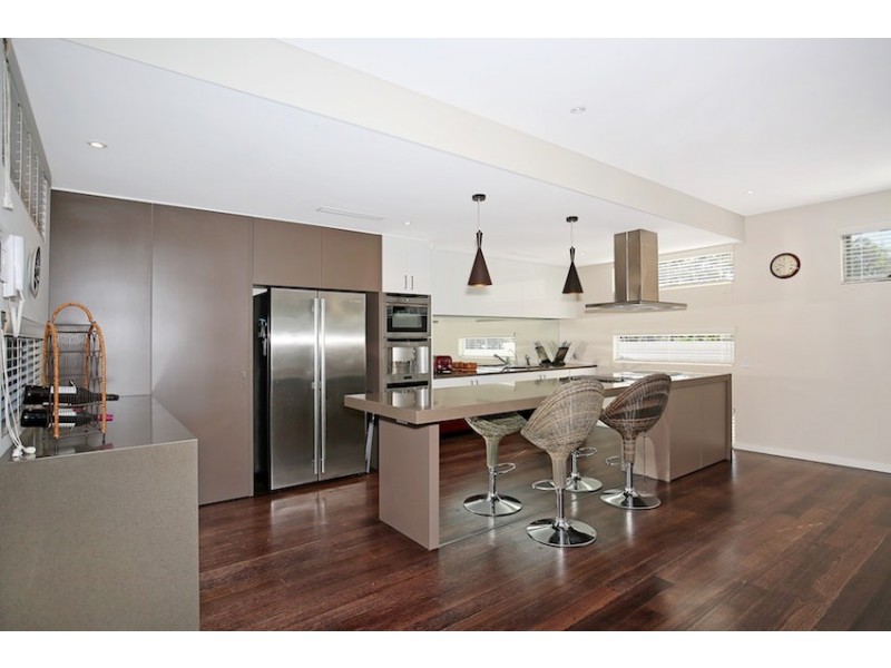 17 Whimbrel Crescent, Coodanup WA 6210