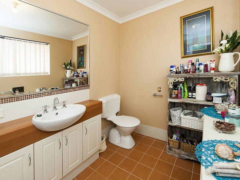 6 Bennett Brook Circle, Greenfields WA 6210