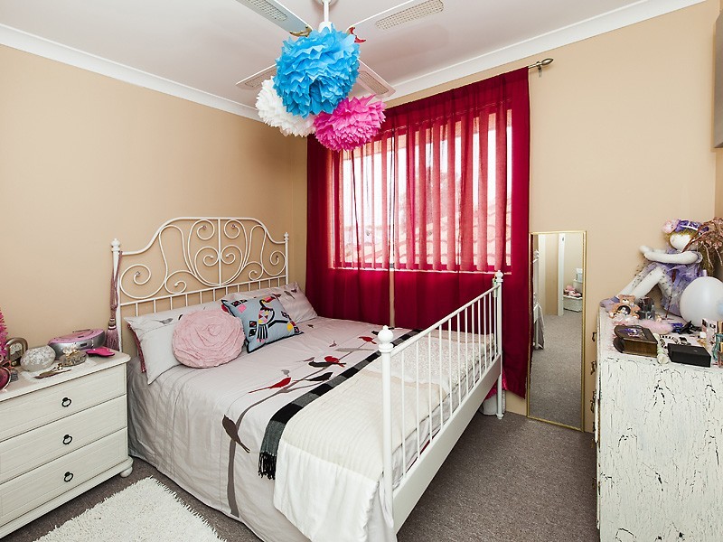 6 Bennett Brook Circle, Greenfields WA 6210