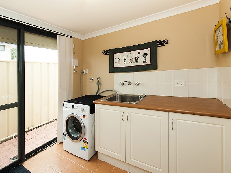 6 Bennett Brook Circle, Greenfields WA 6210