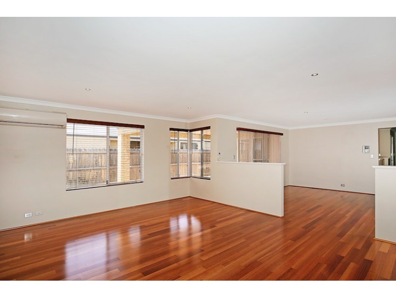 93 Hudson Drive, Dudley Park WA 6210