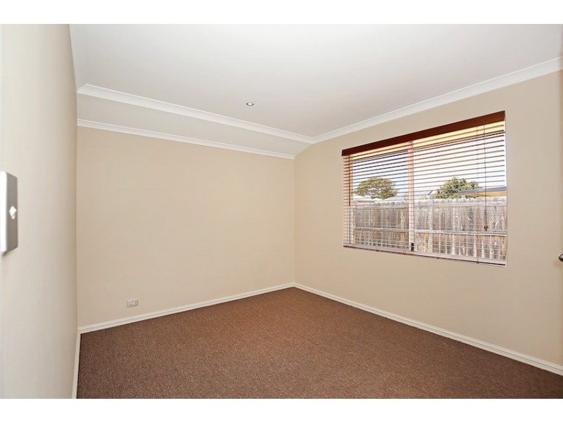 93 Hudson Drive, Dudley Park WA 6210