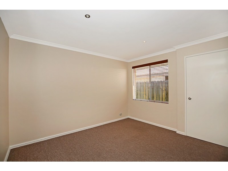 93 Hudson Drive, Dudley Park WA 6210