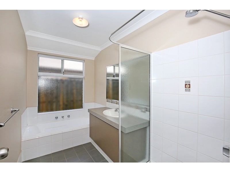 93 Hudson Drive, Dudley Park WA 6210