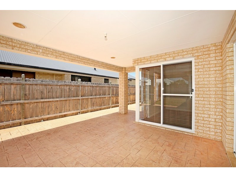 93 Hudson Drive, Dudley Park WA 6210