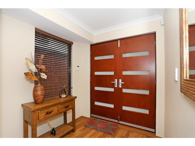 63 Karon Vista, Halls Head WA 6210