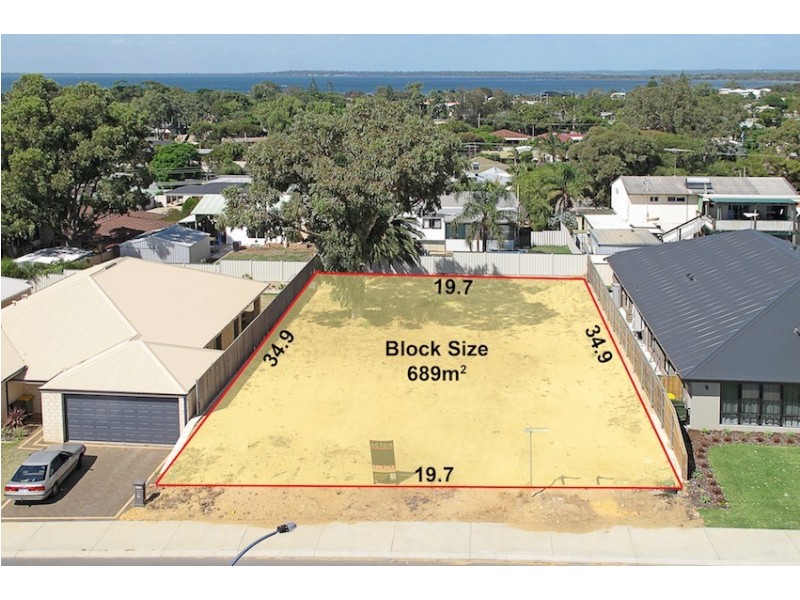 9 Solandri Turn, Halls Head WA 6210