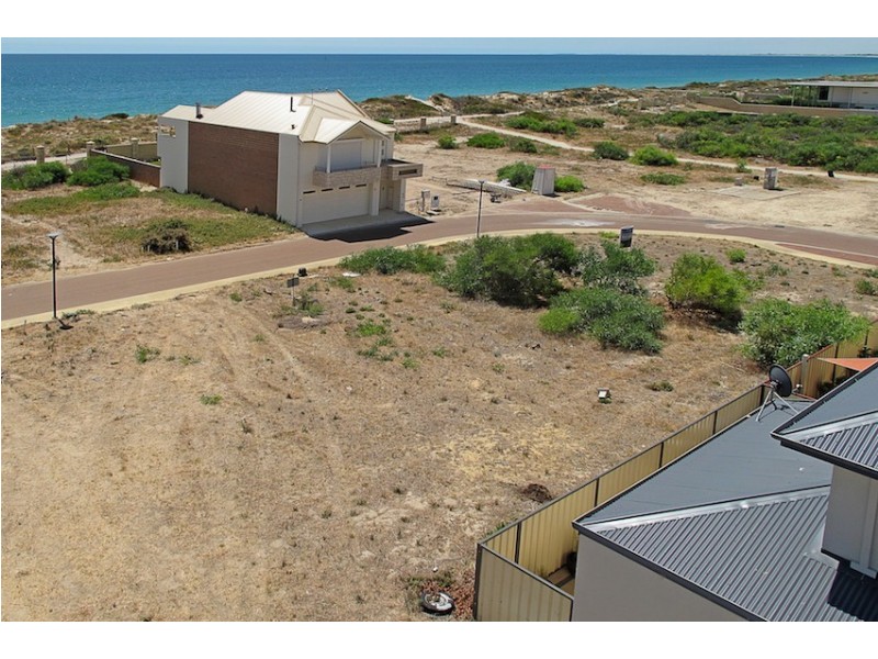 27/68 Hickman Road, Silver Sands WA 6210