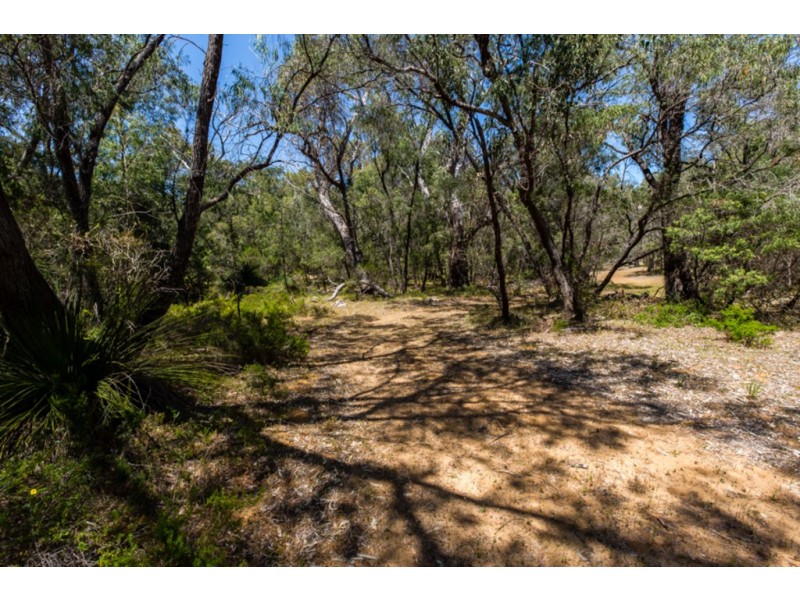 176 Lakeside Parkway, Herron WA 6211