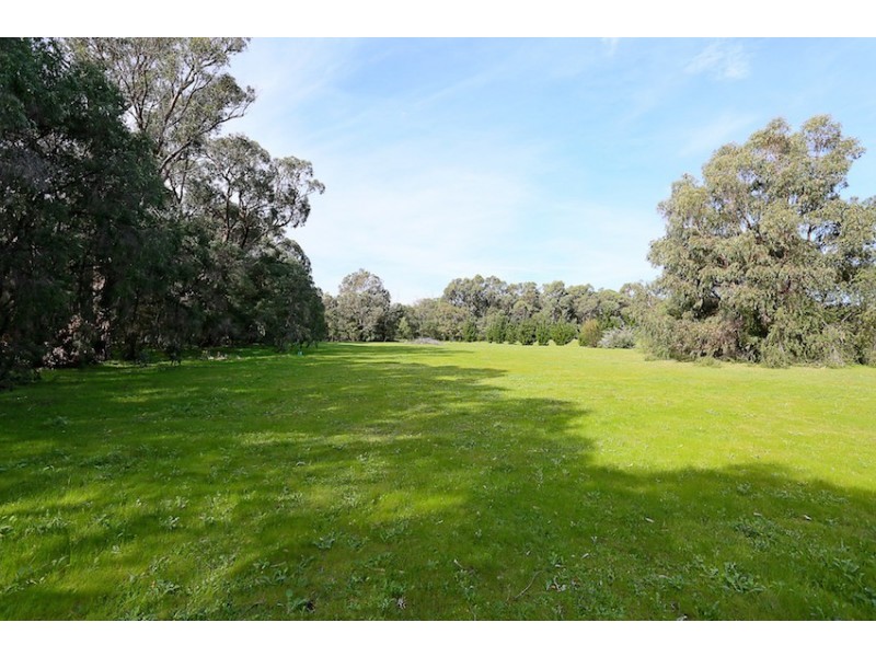 176 Lakeside Parkway, Herron WA 6211
