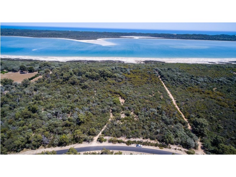 176 Lakeside Parkway, Herron WA 6211