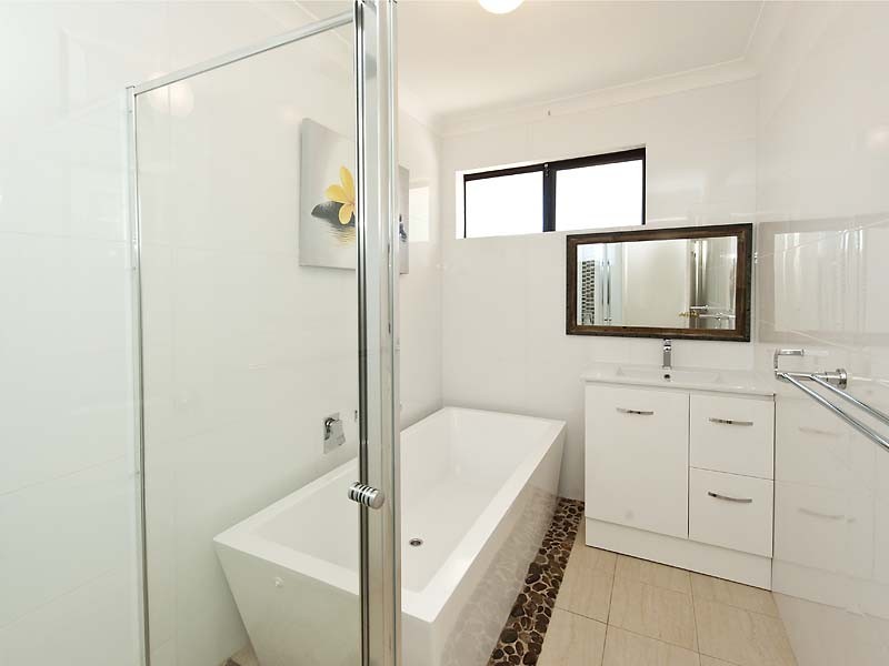 4 Talia Place, Dudley Park WA 6210