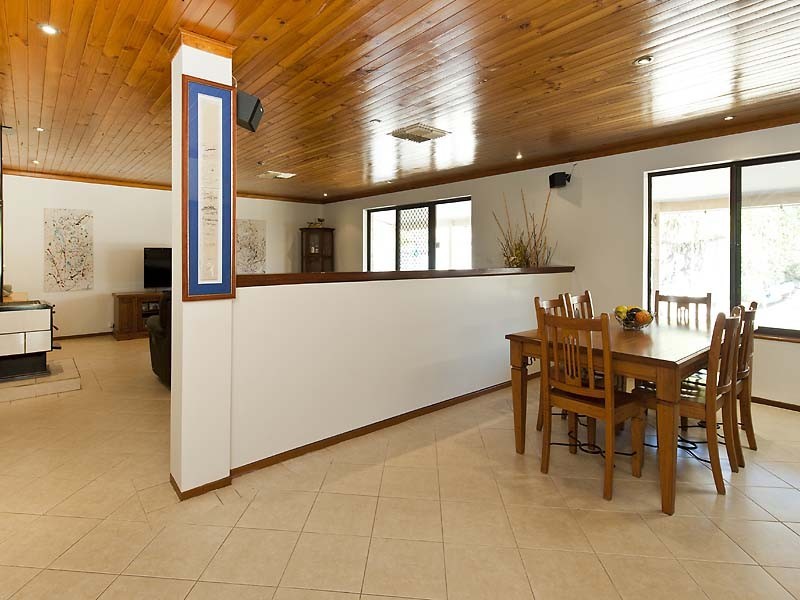 4 Talia Place, Dudley Park WA 6210