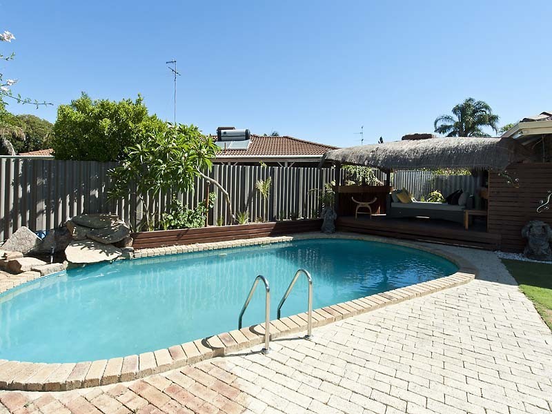 4 Talia Place, Dudley Park WA 6210