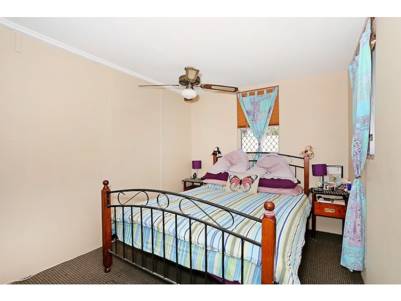 16 Wannyne Street, Mandurah WA 6210