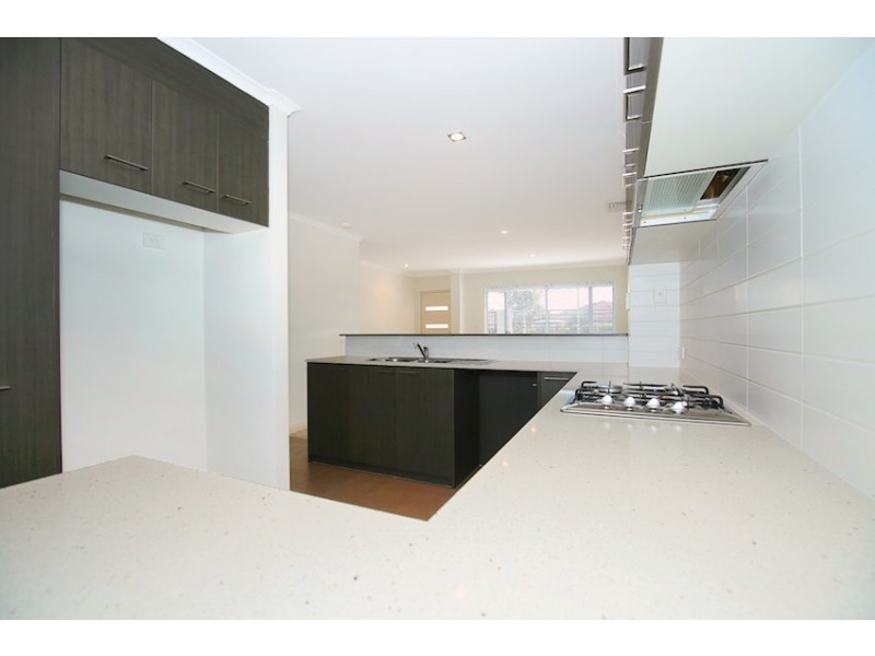 30/5 Bower Drive, Erskine WA 6210