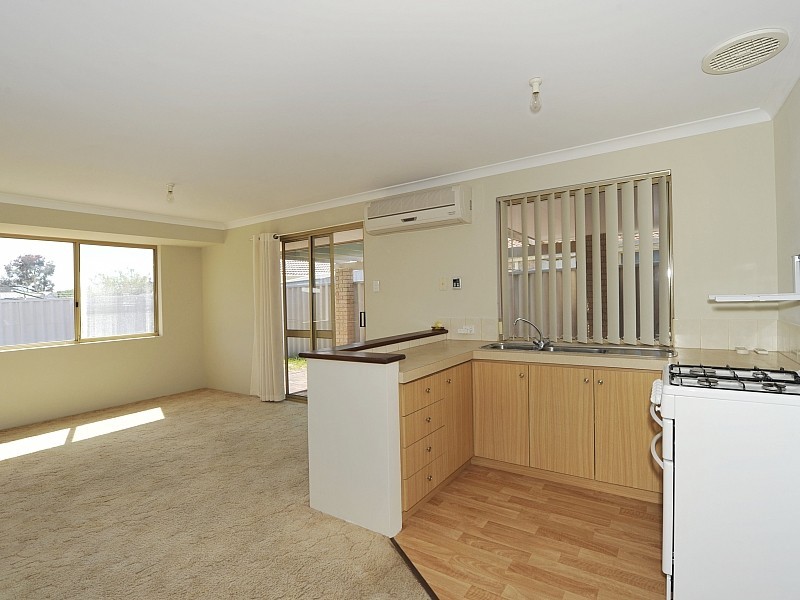 Unit 2, 20 Abbotswood Parkway, Erskine WA 6210