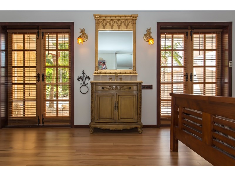 1 Curlew Street, Dudley Park WA 6210