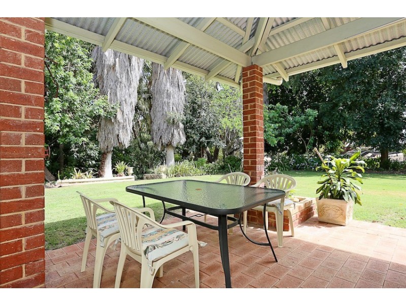 79 Tuart Grove Avenue, Lake Clifton WA 6215
