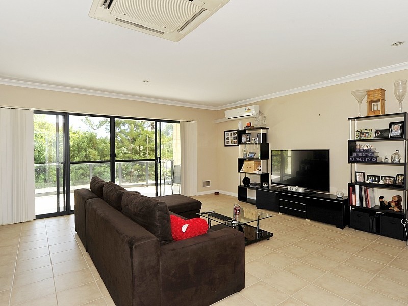 10/15 Peel Street, Mandurah WA 6210