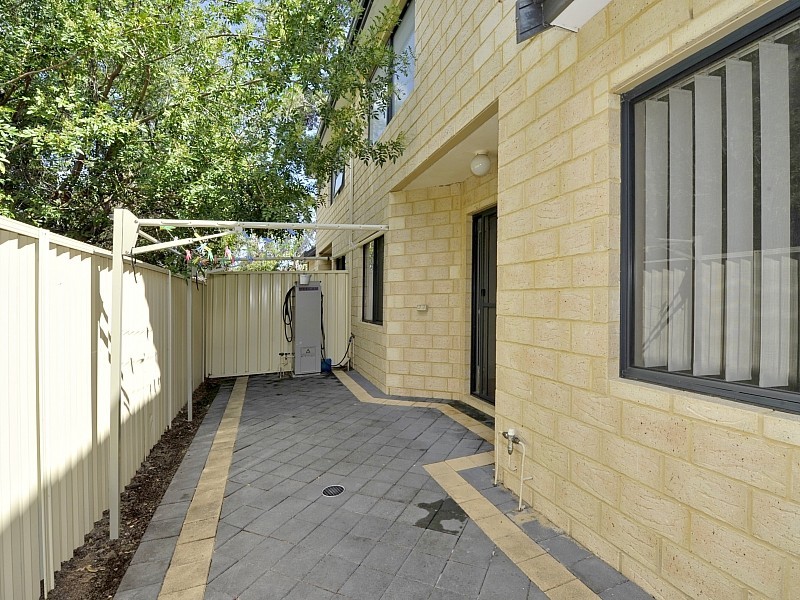 10/15 Peel Street, Mandurah WA 6210