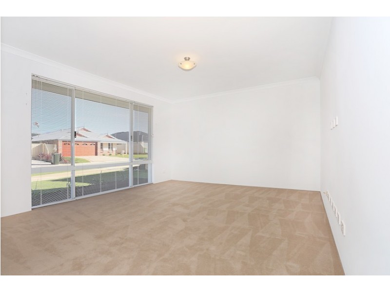 25 Longmeadow Vista, Meadow Springs WA 6210