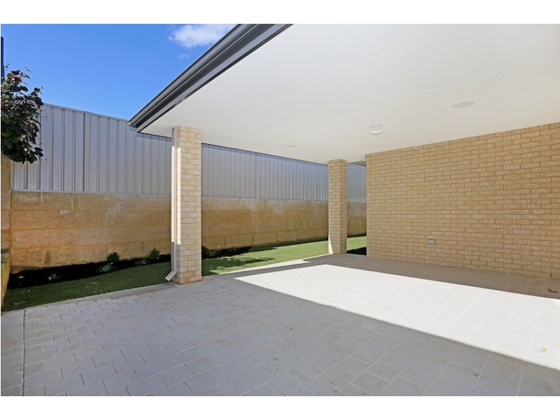 25 Longmeadow Vista, Meadow Springs WA 6210