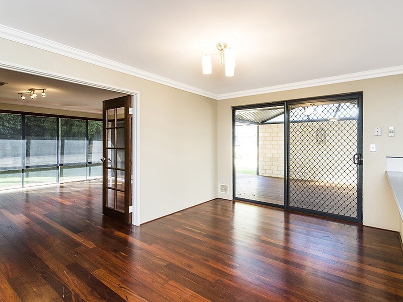 5 Lilly Pilly Lookout, Halls Head WA 6210