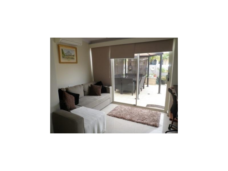 3/1-3 Hackett Street, Mandurah WA 6210