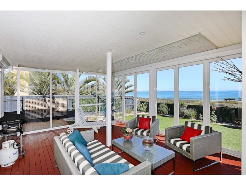 12 Hideaway Cove, Halls Head WA 6210