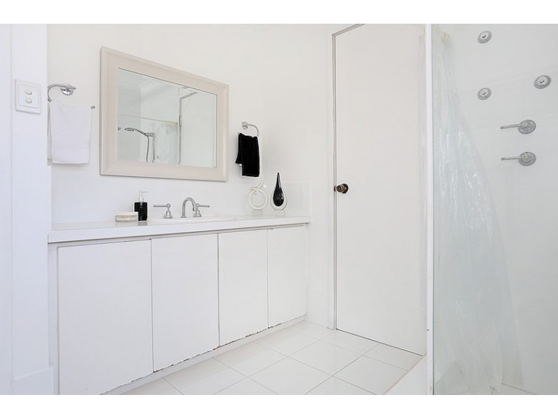 10A Coppercups Place, Halls Head WA 6210