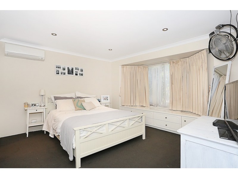 2 Turnberry Close, Meadow Springs WA 6210