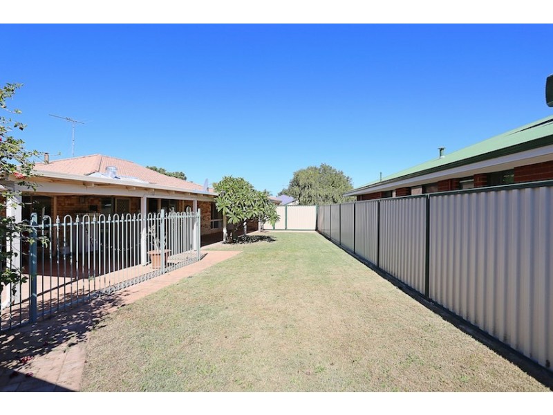 2 Turnberry Close, Meadow Springs WA 6210