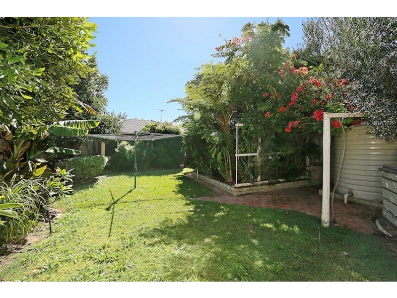 9 Elmore Way, Dudley Park WA 6210