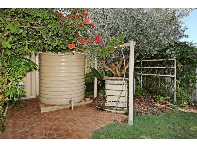 9 Elmore Way, Dudley Park WA 6210