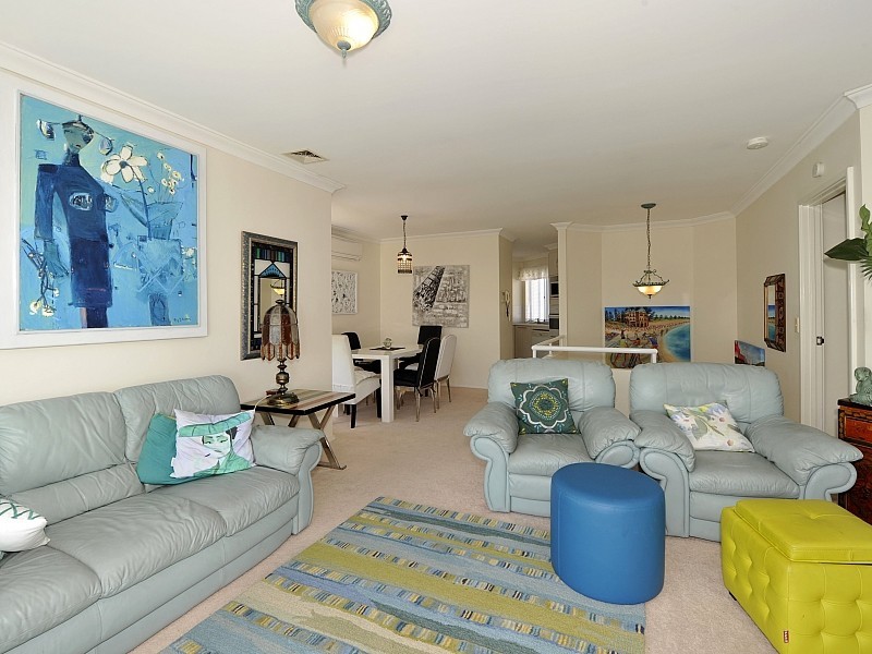 6/3 Leslie Street, Dudley Park WA 6210