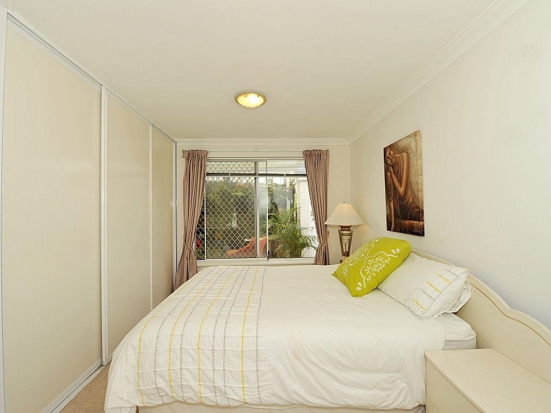 6/3 Leslie Street, Dudley Park WA 6210