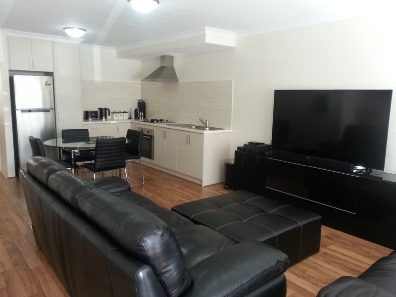 6/35 Tuckey Street, Mandurah WA 6210