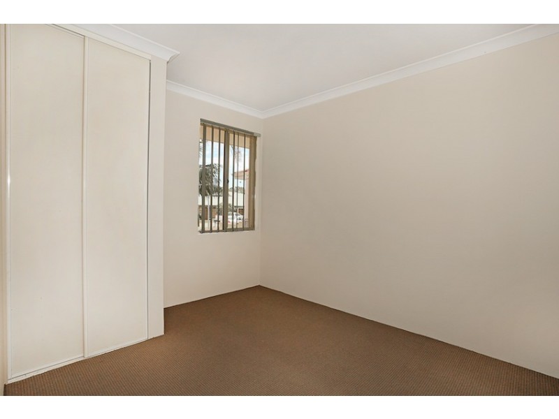 4 Waterville Retreat, Meadow Springs WA 6210