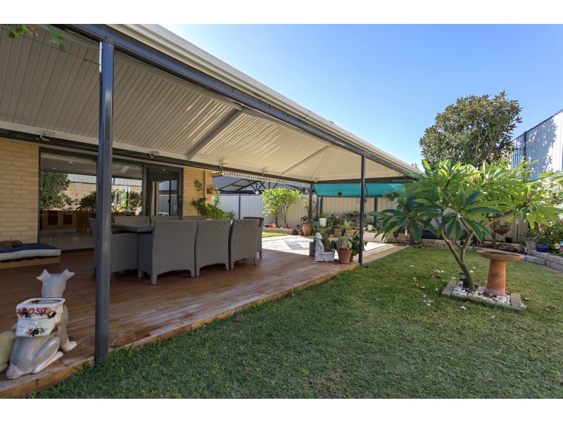 9 Kannemer Link, Meadow Springs WA 6210