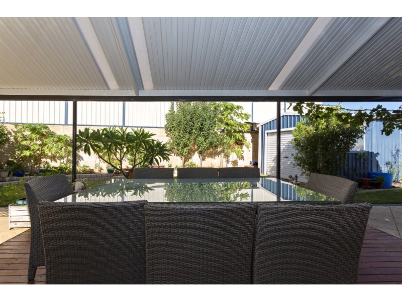 9 Kannemer Link, Meadow Springs WA 6210