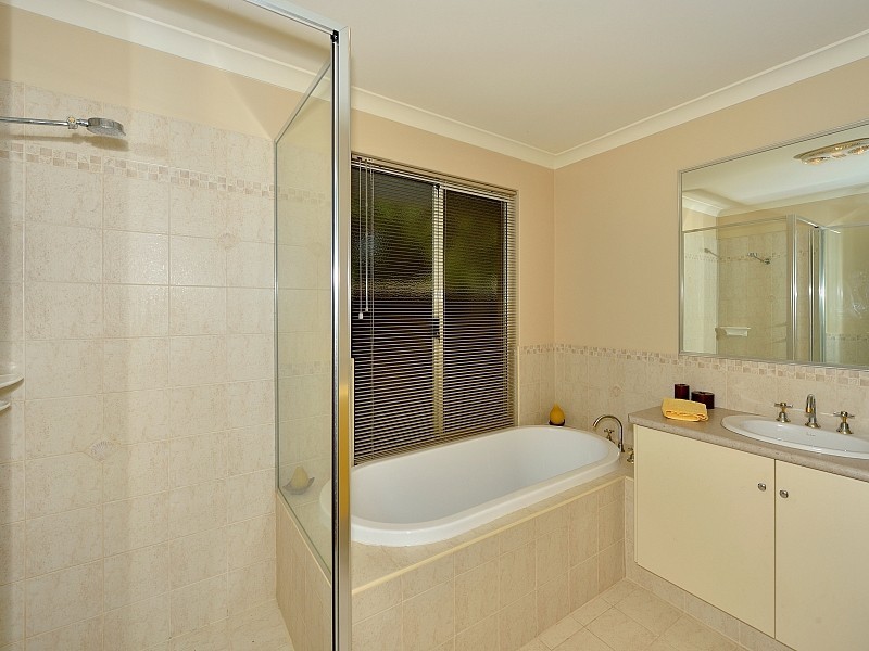 1 Onslow Court, Erskine WA 6210