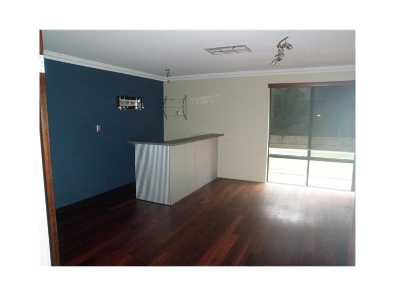 5 Lilly Pilly Lookout, Halls Head WA 6210