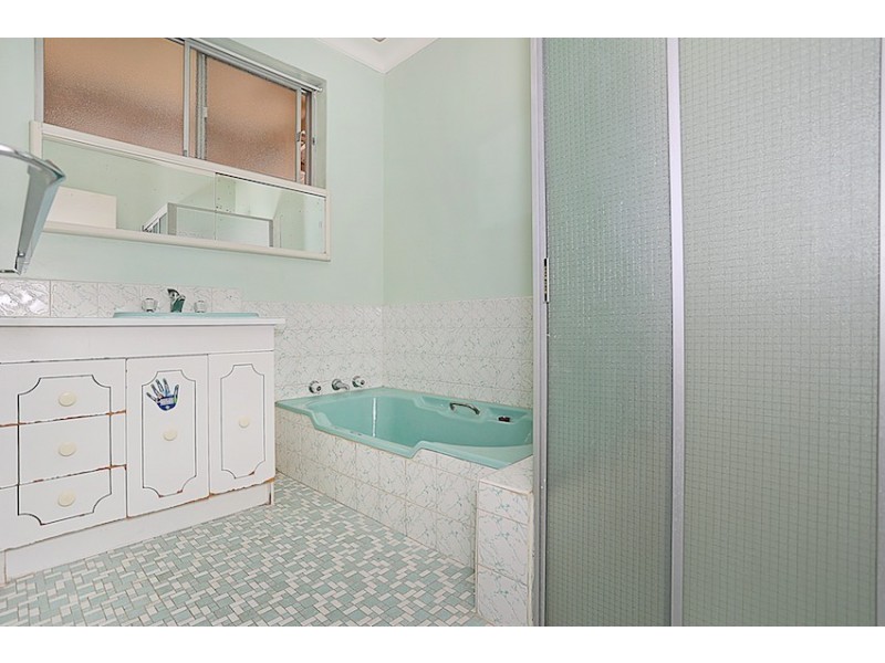 7 Blakeley Street, Mandurah WA 6210