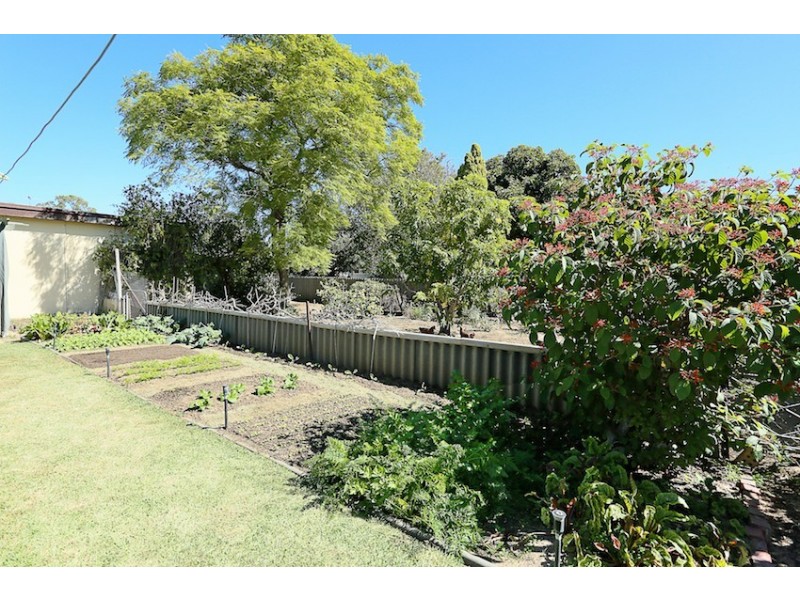 7 Blakeley Street, Mandurah WA 6210