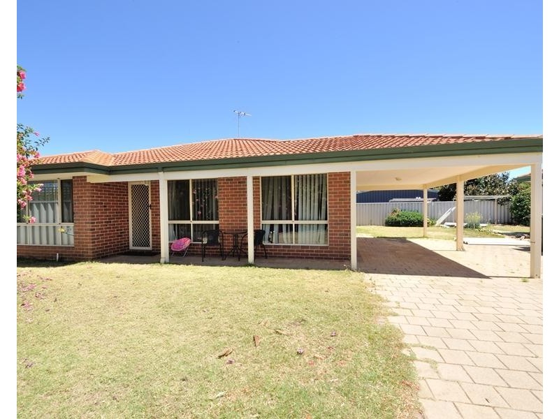 3B Ensay Place, Dudley Park WA 6210