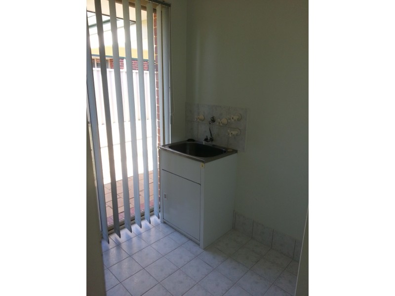 3B Ensay Place, Dudley Park WA 6210
