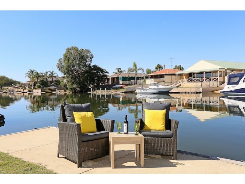 6 Woolah Place, South Yunderup WA 6208