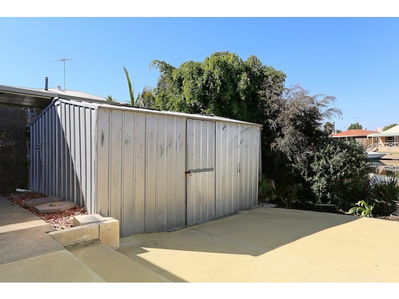 6 Woolah Place, South Yunderup WA 6208