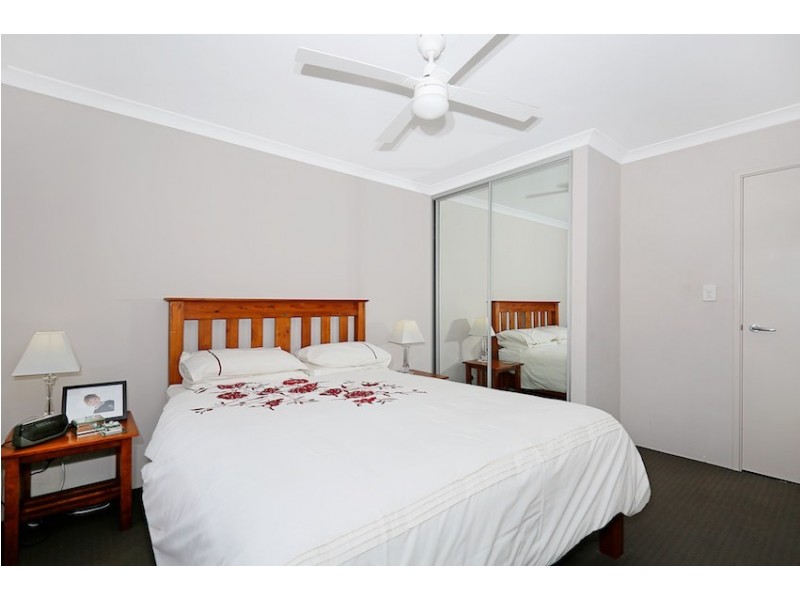 52 Oakleigh Drive, Erskine WA 6210